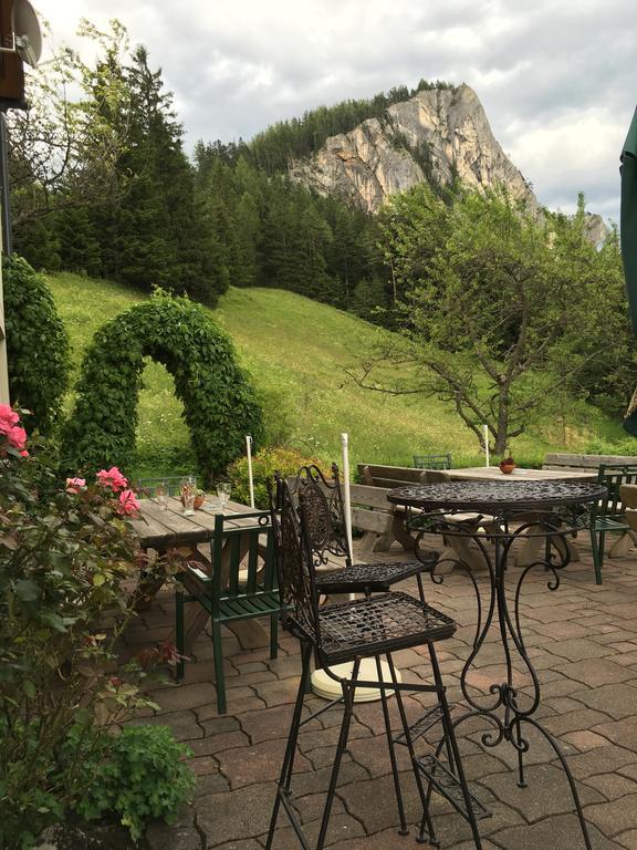 Gasthof Dachsteinblick Stainach Exterior photo